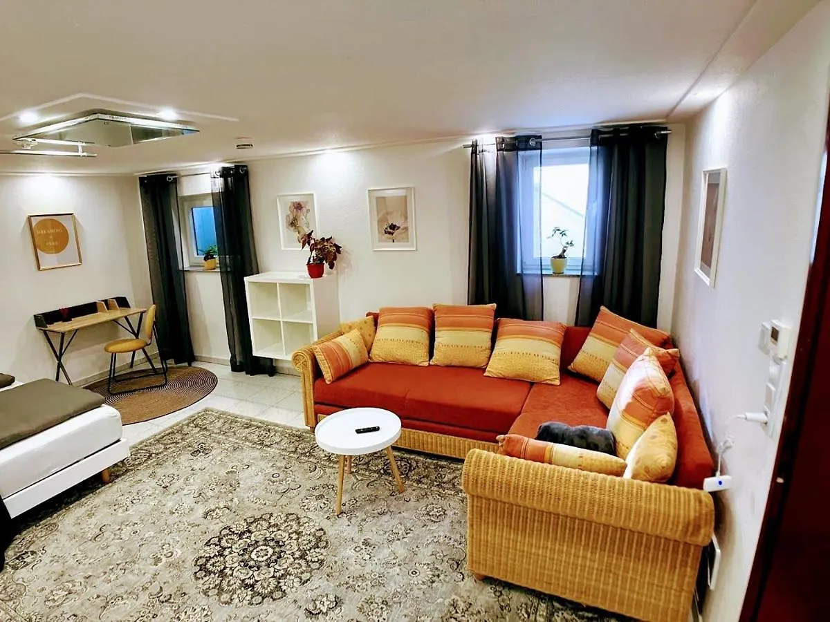 Apartment Ruhige Wohnung Nahe Traunreut