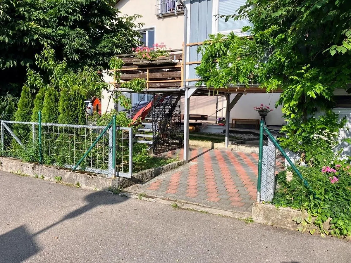 Ruhige Wohnung Nahe Traunreut Apartment